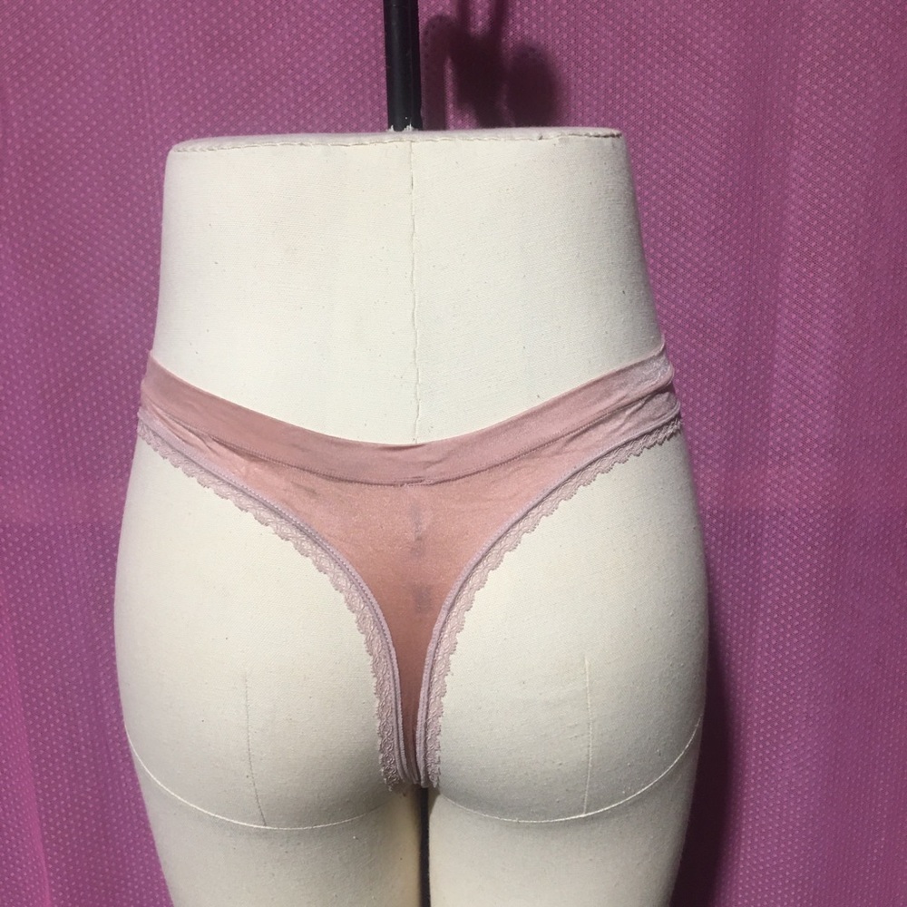 New Ambrielle thong panties